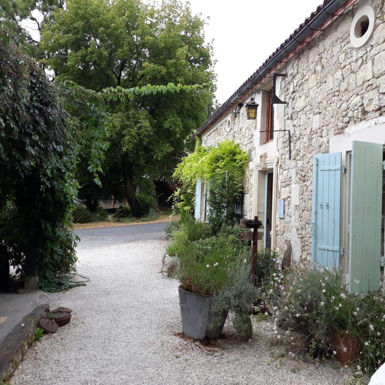 Le Moulin Scalagrand Bed & Breakfast Mazieres  Ngoại thất bức ảnh